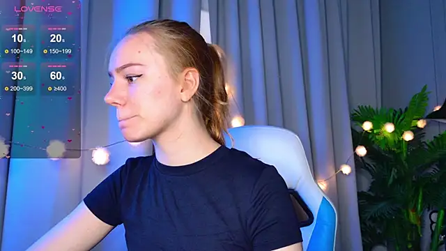 Ramona    online show from October 11, 2025, 5:52 am