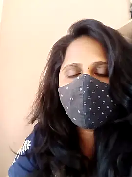 Indiantina online show from April 4, 2026, 10:44 am