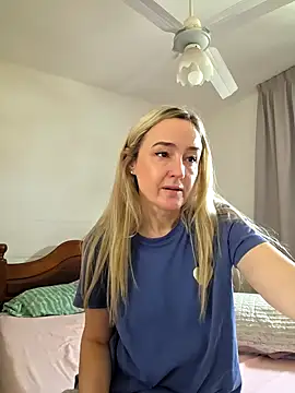 Snapshot of 1Sweetnina chatting on September 21, 2025, 6:35 pm 1Sweetnina online show from September 21, 2025, 6:35 pm