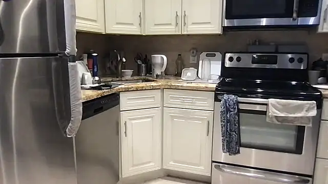 BigGuyMuscle online show from March 16, 2026, 3:59 pm