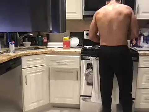 BigGuyMuscle online show from March 14, 2025, 2:20 am