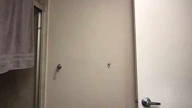 Snapshot of BigGuyMuscle chatting on February 13, 2026, 3:17 am BigGuyMuscle online show from February 13, 2026, 3:17 am