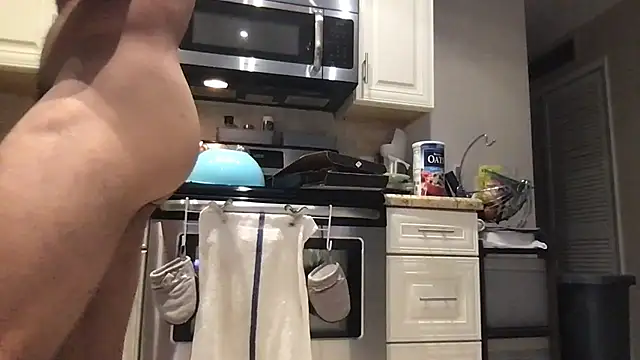 BigGuyMuscle online show from March 18, 2025, 5:01 pm