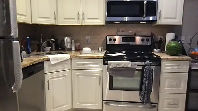 BigGuyMuscle online show from January 8, 2026, 9:43 pm