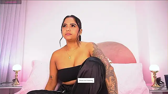 alexaa walker online show from November 11, 2025, 12:00 pm