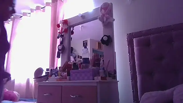 annarose19 online show from October 9, 2025, 6:19 pm