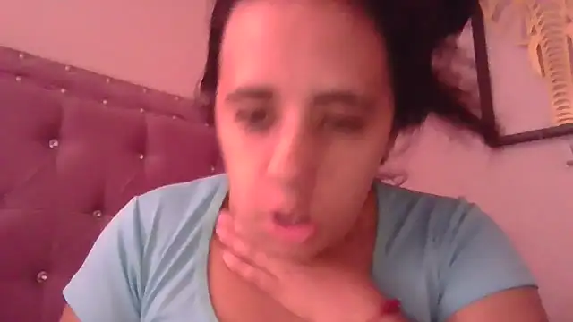 annarose19 online show from January 13, 2026, 5:50 pm