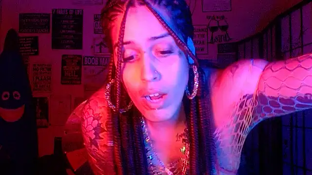 latinacubana online show from March 15, 2026, 9:38 am