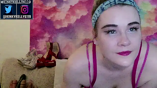 Kellylynn69 online show from November 25, 2025, 2:23 am