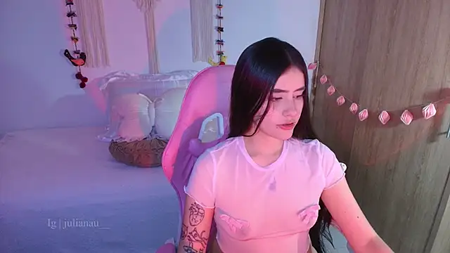 iriswest  online show from April 6, 2026, 4:46 am