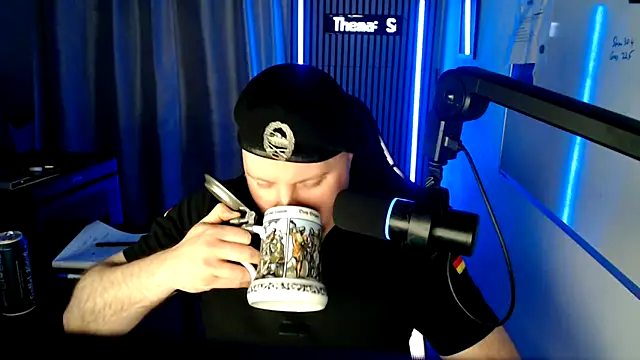 DerPornoPete online show from May 10, 2026, 12:14 am