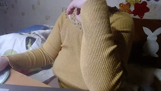 QueenLana online show from February 20, 2025, 7:19 pm