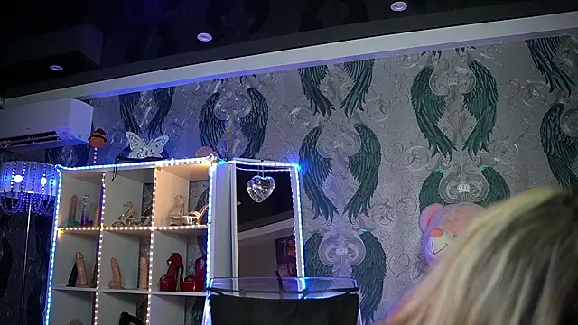 anneswhite online show from March 27, 2026, 4:43 am