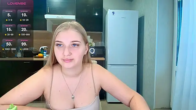 Snapshot of Adr1ana_ chatting on November 1, 2025, 7:13 am Adr1ana online show from November 1, 2025, 7:13 am