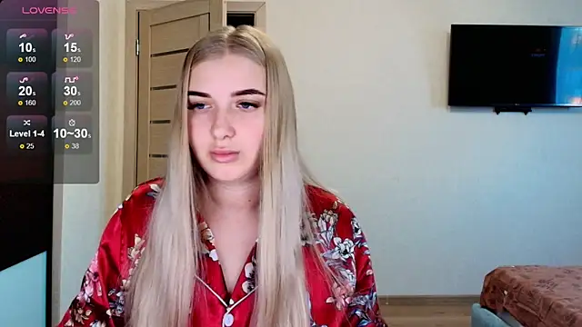 Snapshot of Adr1ana_ chatting on October 17, 2025, 5:11 am Adr1ana online show from October 17, 2025, 5:11 am