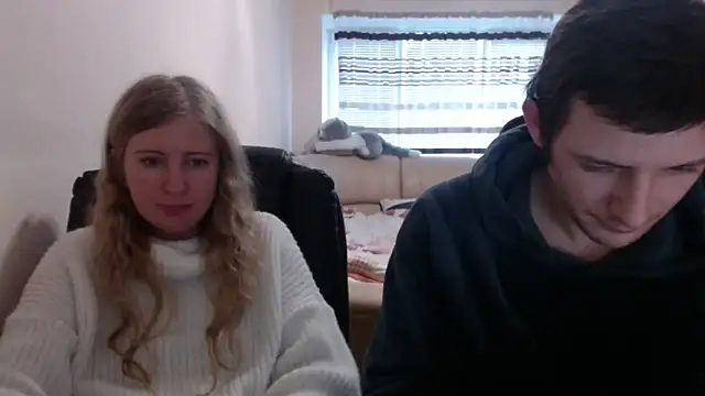PeterAndJen online show from March 5, 2025, 6:23 pm