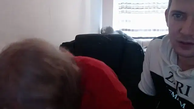 PeterAndJen online show from April 12, 2026, 7:55 am