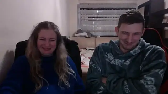 PeterAndJen online show from March 18, 2025, 4:06 pm