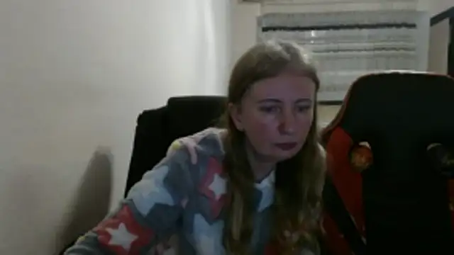 PeterAndJen online show from November 27, 2025, 8:31 pm