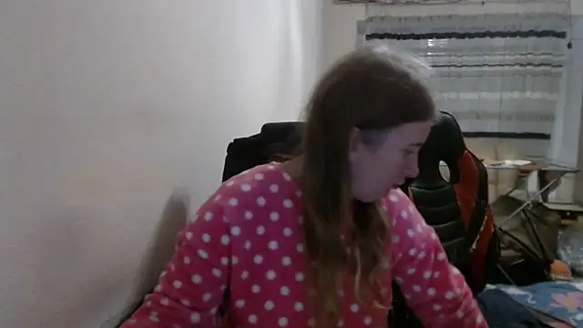 PeterAndJen online show from January 7, 2026, 7:41 pm