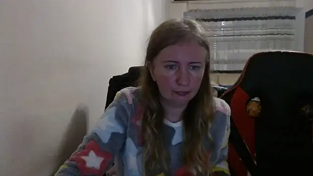 PeterAndJen online show from November 21, 2025, 8:30 pm