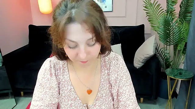 Snapshot of MargaretFatal chatting on June 29, 2026, 10:15 am MargaretFatal online show from June 29, 2026, 10:15 am