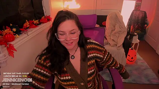 Snapshot of JennKenobi chatting on September 30, 2025, 2:34 pm JennKenobi online show from September 30, 2025, 2:34 pm