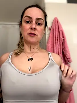 misslulipop online show from September 23, 2025, 2:24 pm