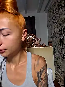 Snapshot of kylie_blck chatting on October 19, 2025, 2:58 am kylie blck online show from October 19, 2025, 2:58 am