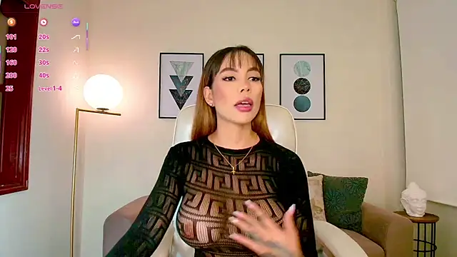 Snapshot of AlicePrice_ chatting on October 25, 2025, 12:21 am AlicePrice  online show from October 25, 2025, 12:21 am