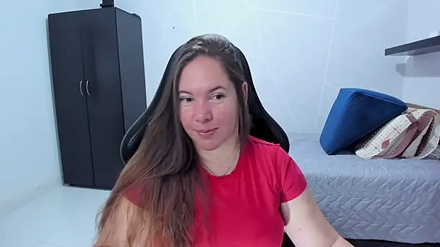 Snapshot of tamy_shine87 chatting on October 6, 2025, 11:38 pm tamy shine87 online show from October 6, 2025, 11:38 pm