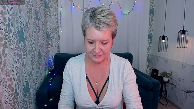 KathySunn online show from January 3, 2025, 7:39 pm