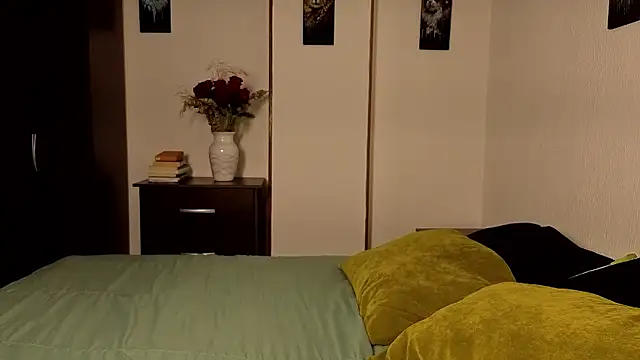 Angela isabella online show from January 10, 2026, 12:28 am