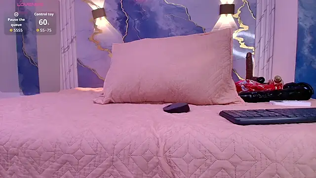 Snapshot of lorrayne_ chatting on October 20, 2025, 12:06 pm lorrayne  online show from October 20, 2025, 12:06 pm