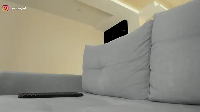 Snapshot of _in_yan chatting on October 18, 2025, 4:58 am in yan online show from October 18, 2025, 4:58 am