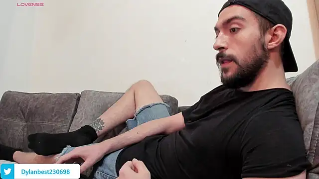 Snapshot of Dylan_Best chatting on September 30, 2025, 5:08 pm Dylan Best online show from September 30, 2025, 5:08 pm