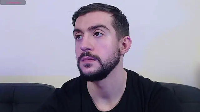 Snapshot of Dylan_Best chatting on February 21, 2025, 12:05 am Dylan Best online show from February 21, 2025, 12:05 am