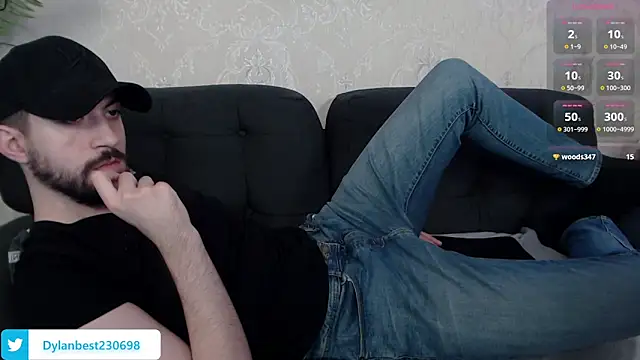 Snapshot of Dylan_Best chatting on February 15, 2025, 2:37 am Dylan Best online show from February 15, 2025, 2:37 am