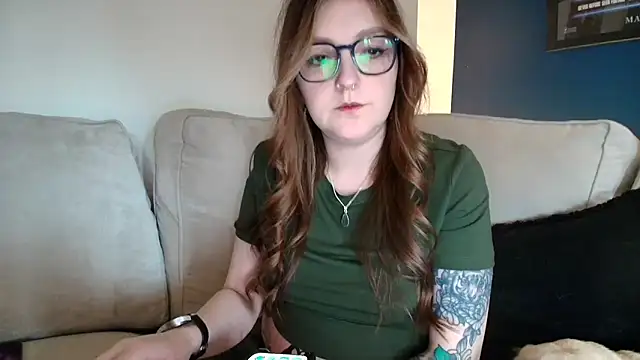 short sweetpea online show from March 27, 2026, 1:12 pm