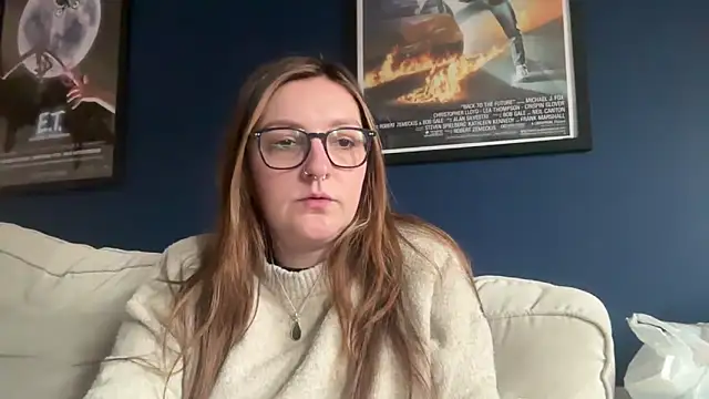 short sweetpea online show from March 31, 2026, 2:52 pm