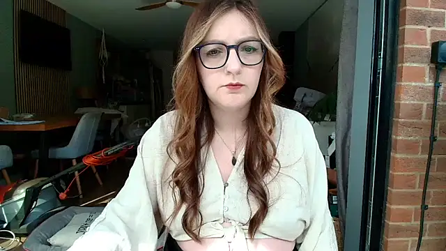 short sweetpea online show from April 9, 2026, 12:11 pm