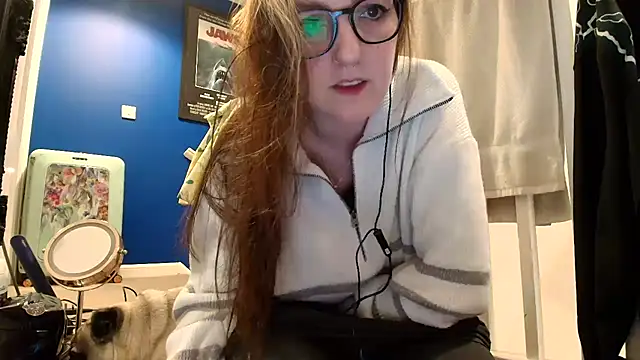 short sweetpea online show from November 10, 2025, 5:29 pm