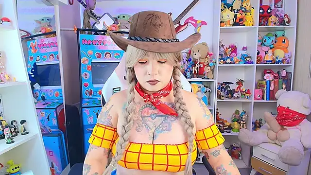 Snapshot of meda_kawaii_ chatting on October 2, 2025, 9:51 pm meda kawaii online show from October 2, 2025, 9:51 pm