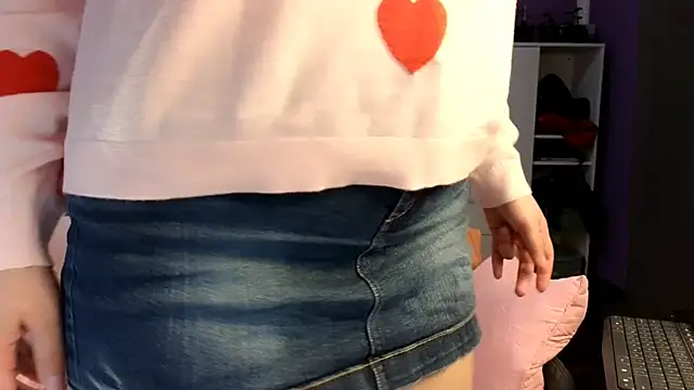 olisunny5 online show from February 8, 2026, 8:28 pm