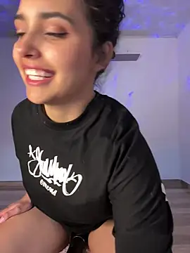 Lucy Marin online show from January 27, 2025, 9:11 pm