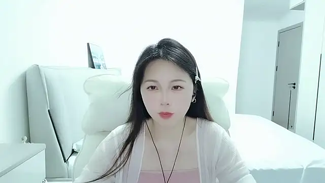 Snapshot of Sunset_glow chatting on June 11, 2026, 2:58 pm Sunset glow online show from June 11, 2026, 2:58 pm
