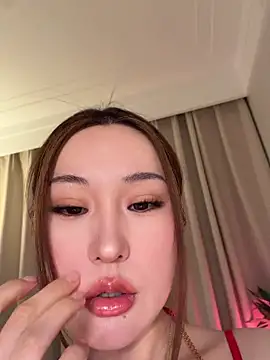 sphynx- - online show from April 9, 2026, 1:50 pm