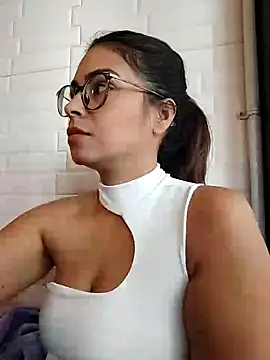 Snapshot of Ivanna2 chatting on January 24, 2025, 6:56 pm Ivanna2 online show from January 24, 2025, 6:56 pm