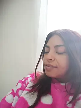 Snapshot of Ivanna2 chatting on October 12, 2025, 12:50 pm Ivanna2 online show from October 12, 2025, 12:50 pm