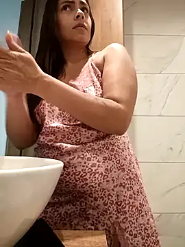 Ivanna2 online show from December 17, 2025, 3:22 am